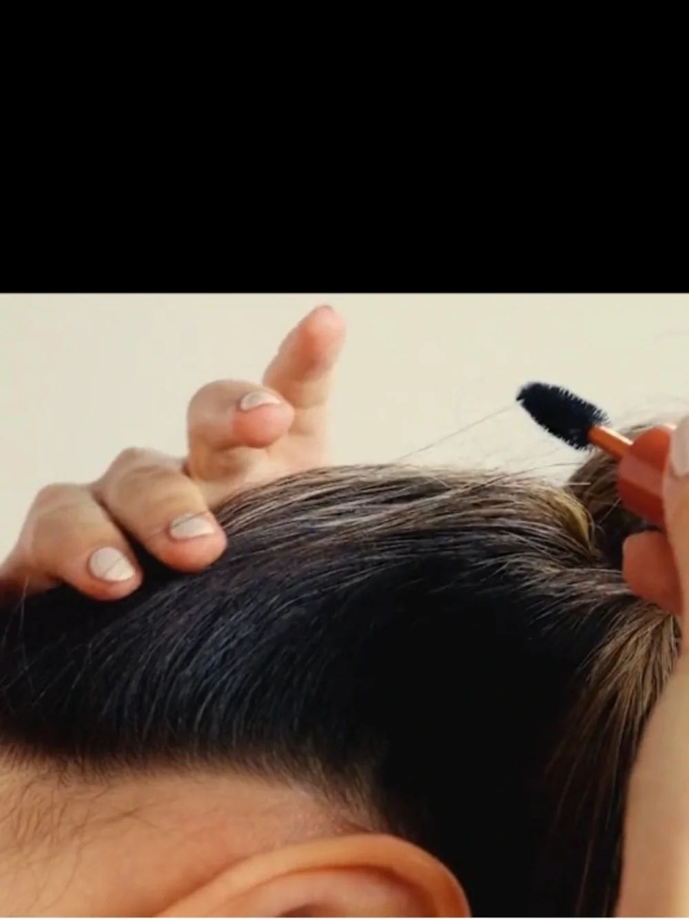 Narka Dual Brush Brow & Hair Tamer